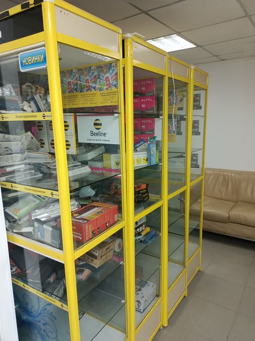 Продам отличные витрины