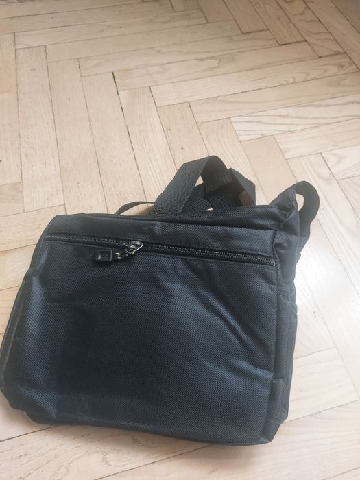 Дамска чанта за през рамо