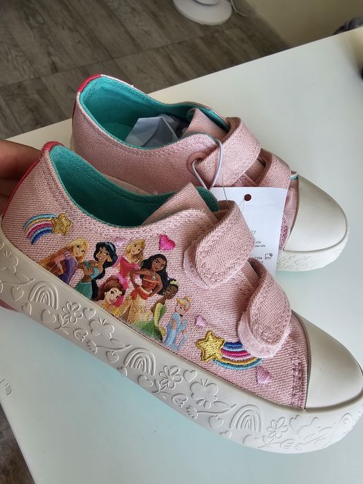 Обувки на George