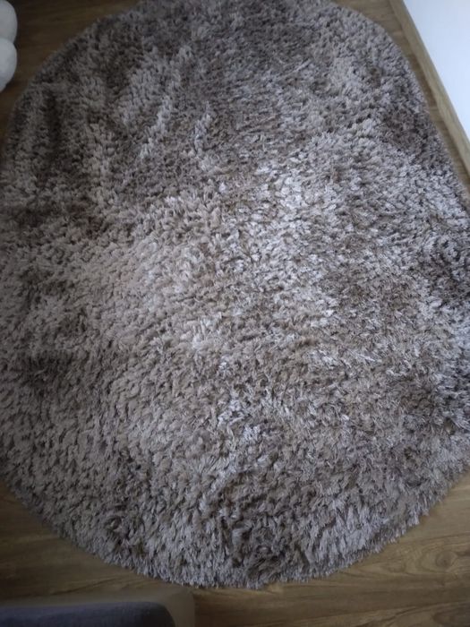 covoare diferite  marimi