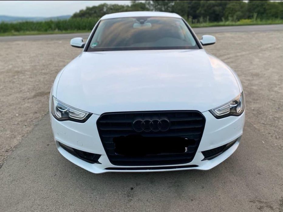 Audi A5 Vând Audi A5 2.0 TDI !!