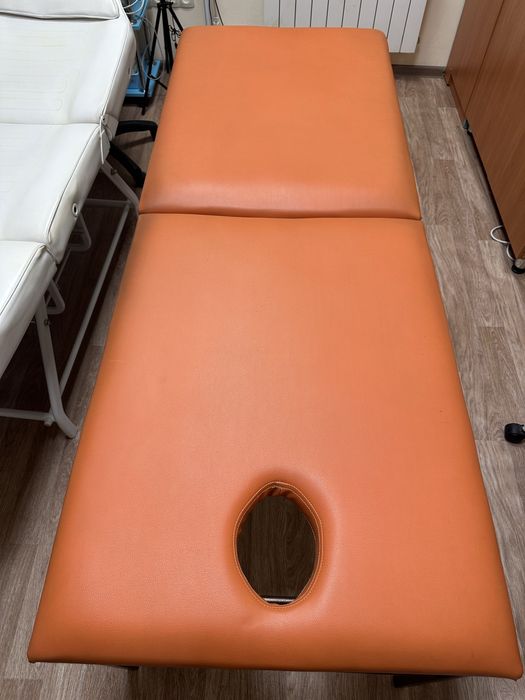 Кушетка массажная