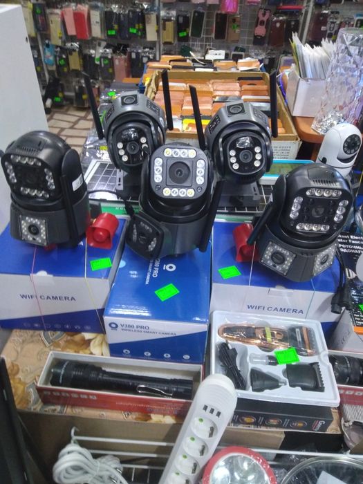 Camere video solare și la curent profesionale