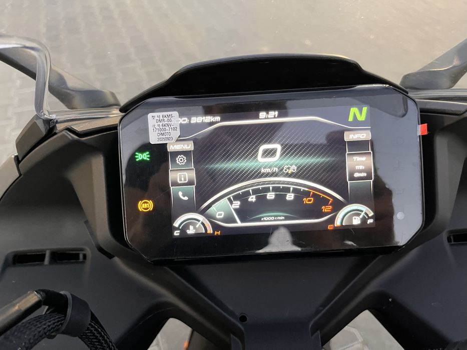 CF MOTO 300 SR 2026