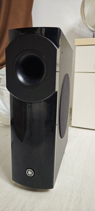 Soundbar Yamaha YSP 4300 proiector de sunet