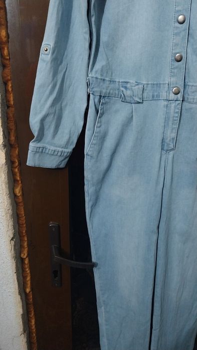 Salopeta blugi ca noua