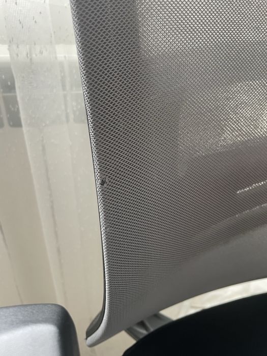 Ергонимичен офис стол