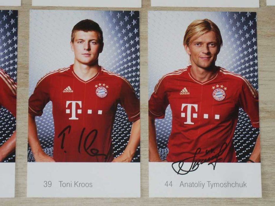 Комплект ОРИГИНАЛНИ футболни картички на Байерн (Мюнхен) сезон 2011/12