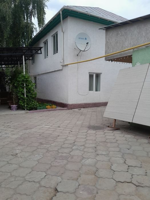 Продаётся двухэтажный дом