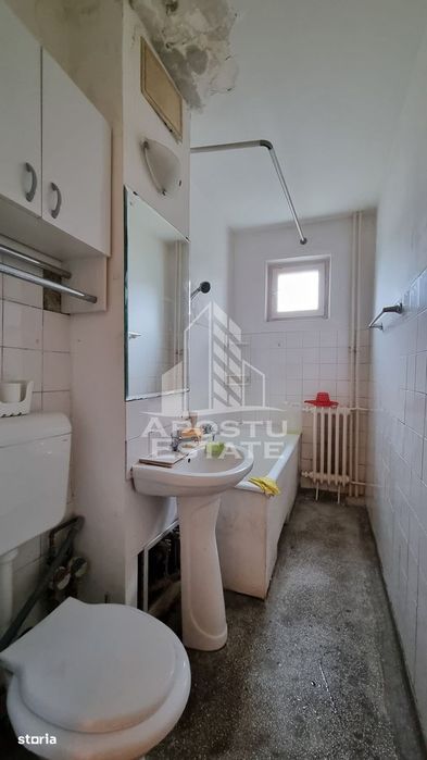 Apartament 3 camere de vanzare, etaj intermediar, Dacia, Timisoara