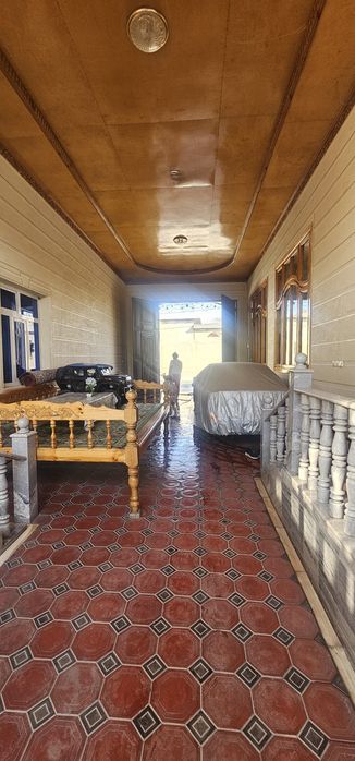 Shahrisabz shahar markazida srochniy hovli sotiladi