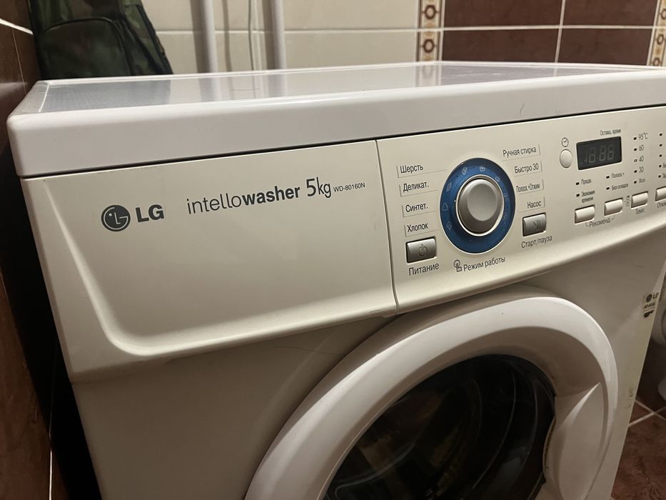 Продам стиральную машину LG