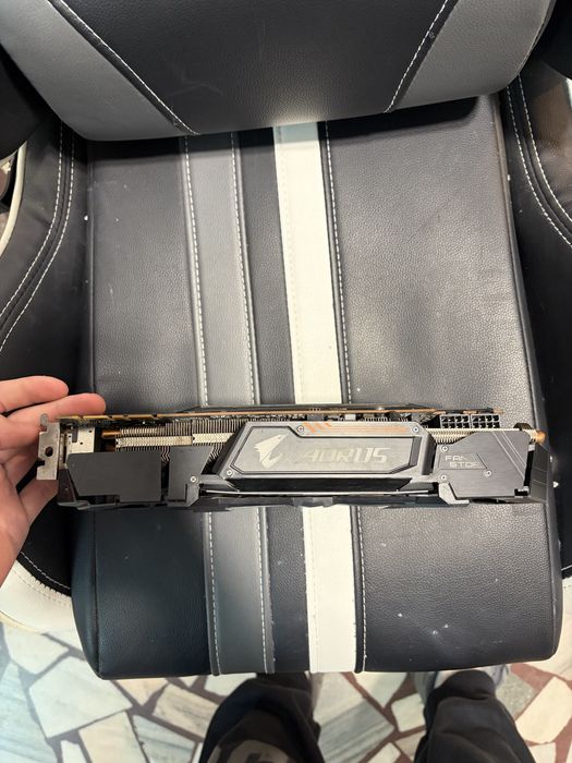 Placa video GTX 1080 TI