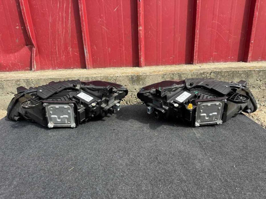 Far stanga dreapta Peugeot 308 T10 2021- 98491162 / 98491165