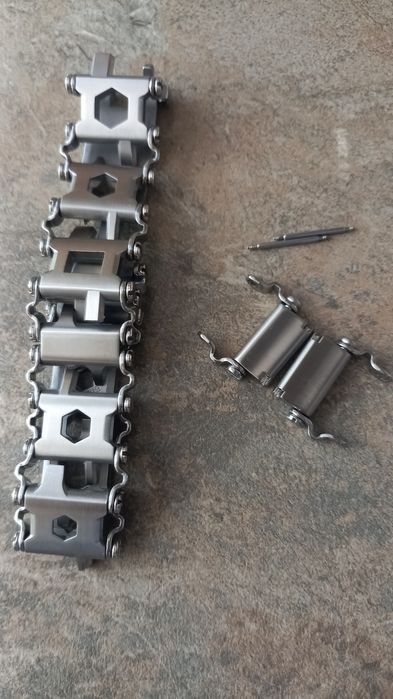 Мултифункцконална гривна