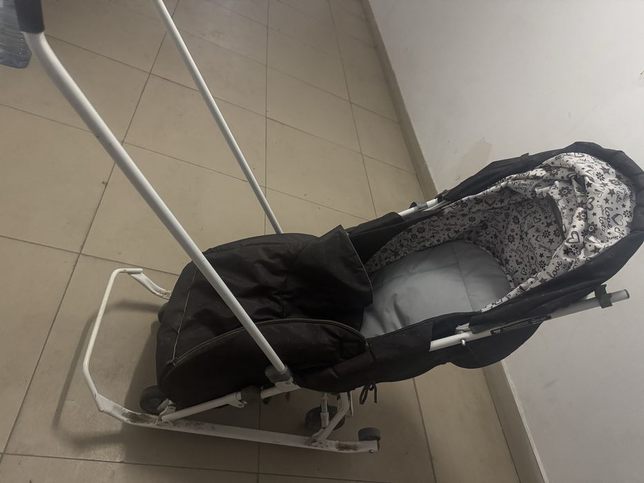 Продам детские сани