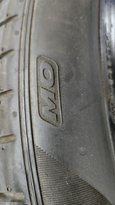 Anvelope 235 50 19 Pirelli MO
