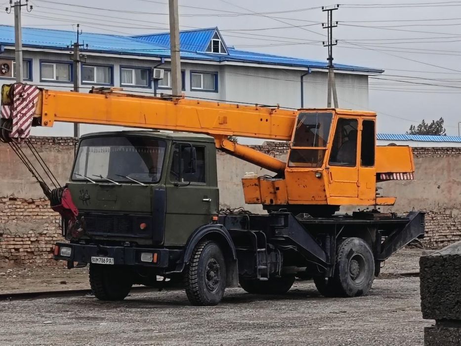 Avtokran Maz 14t