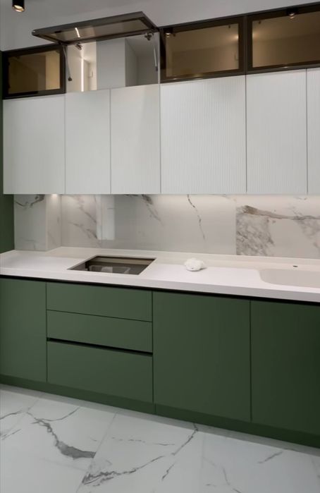 Кухонная мебель на заказ.