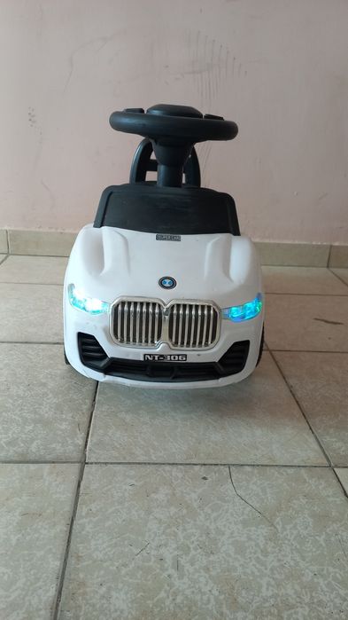 Продам детский машинка