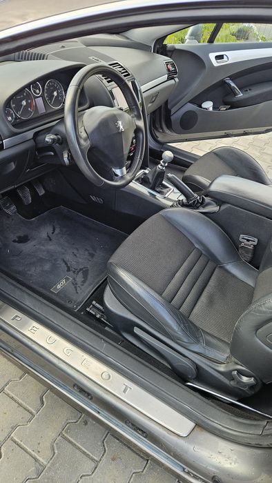 Peugeot 407 coupe