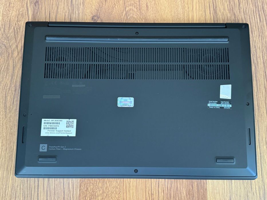 15.6' 4K UHD i7-10750H Lenovo ThinkPad P1 Gen 3 32GB DDR4/512GB/Nvidia