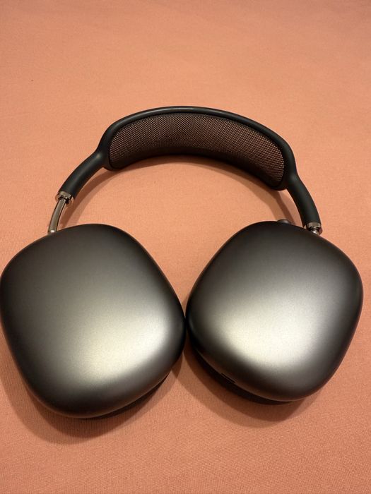 Слушалки Apple Airpods max