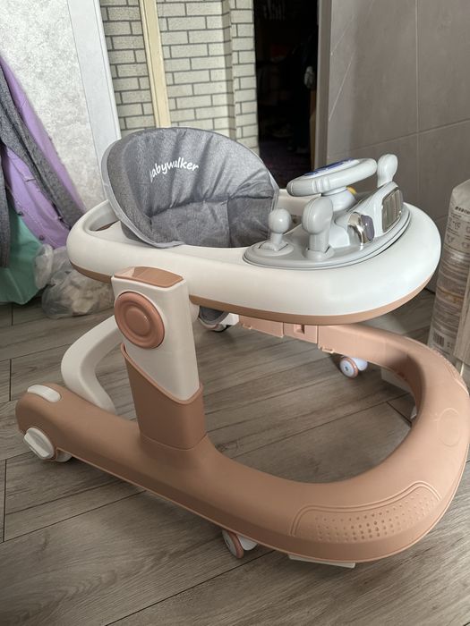 Детские ходунки.