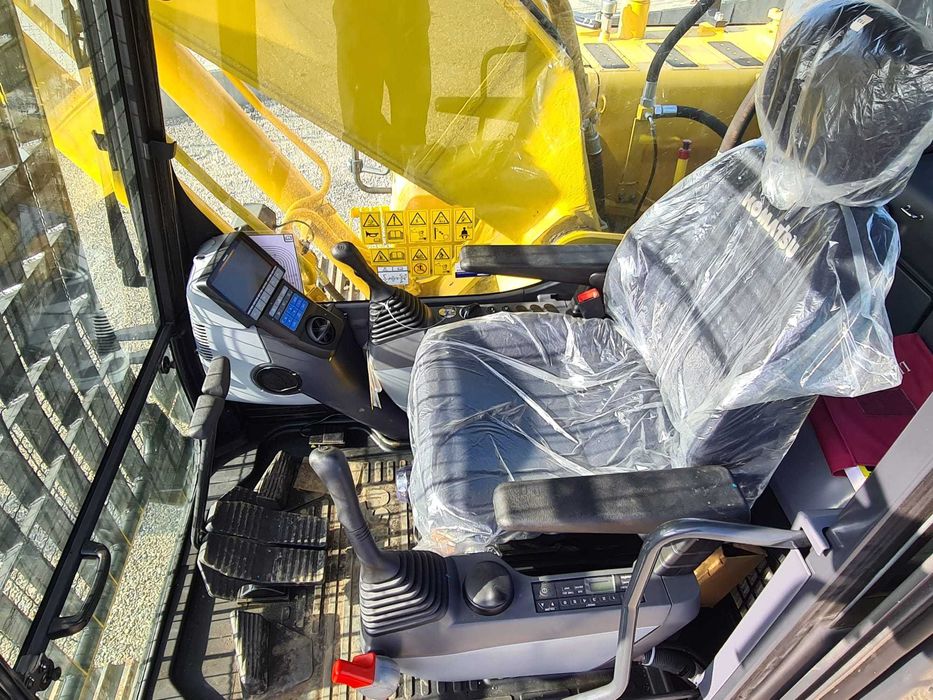 Excavator Komatsu PC210 - 22 T , 165 Hp (Nou 2025)+ Video + Leasing