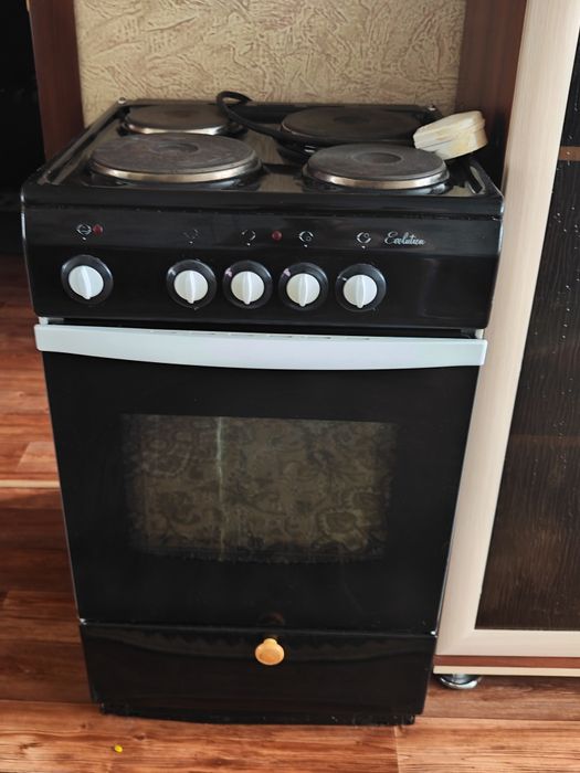 Продам плиту электрическую