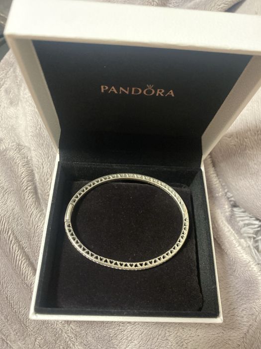 Гривна на Пандора