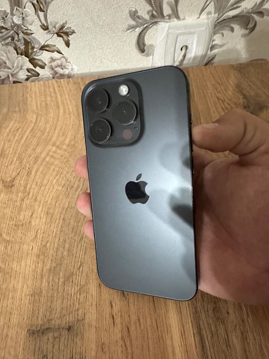 Apple Iphone 15 pro память 1ТБ