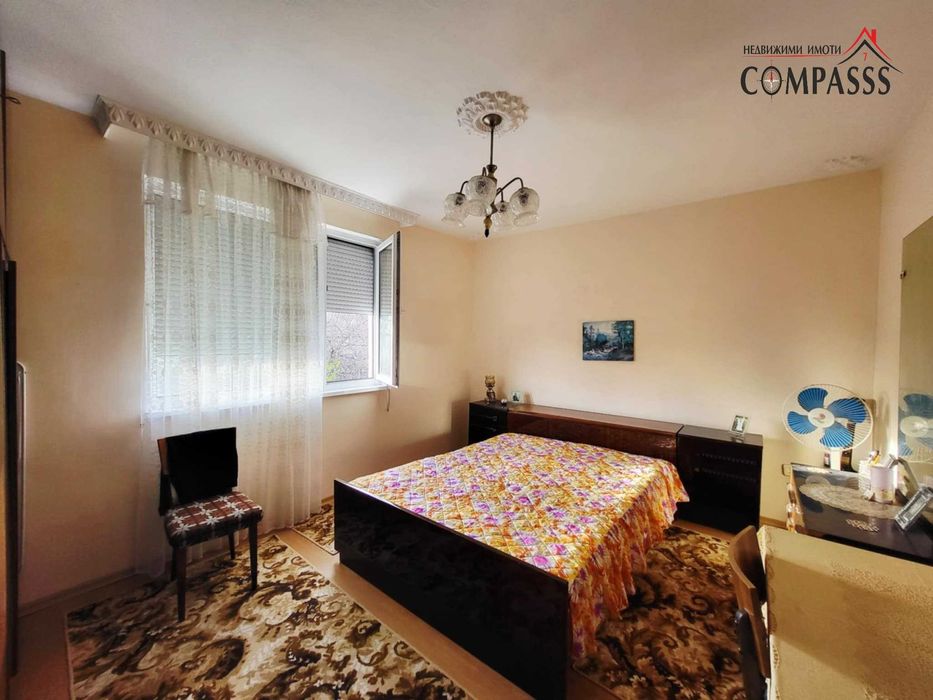 Продава се Етаж от къща в Генерал Тошево - 118 кв.м за 541 €/кв.м - Снимка #11