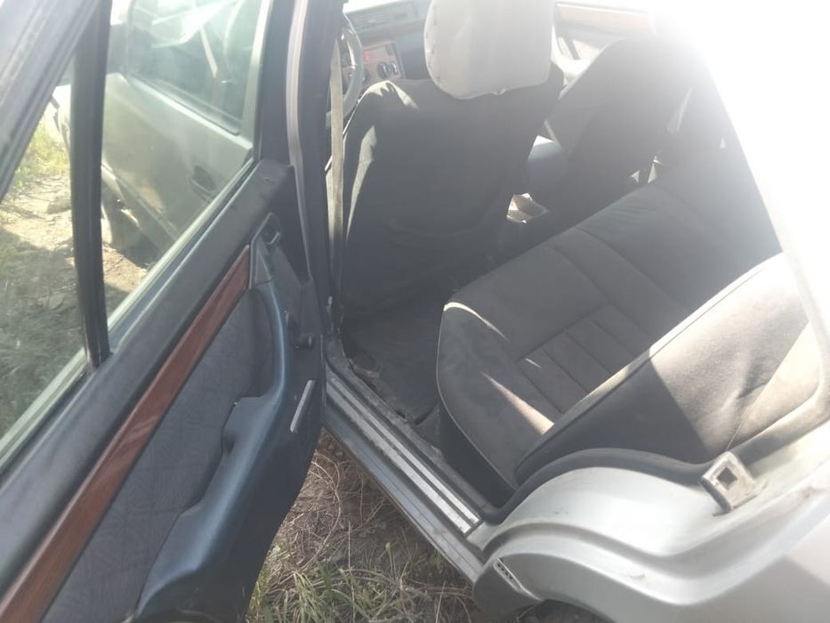 Mercedes-Benz 250D
