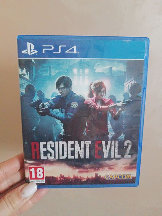 Игри за PS4, SIMS4+Call of duty+Resident evil 2