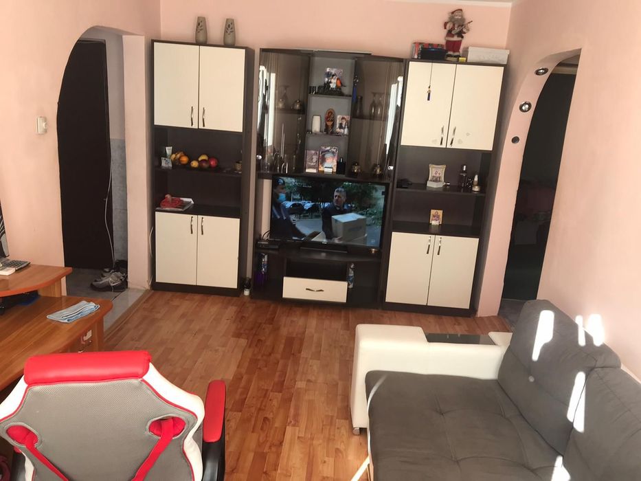 Vînd Apartament 4 camere
