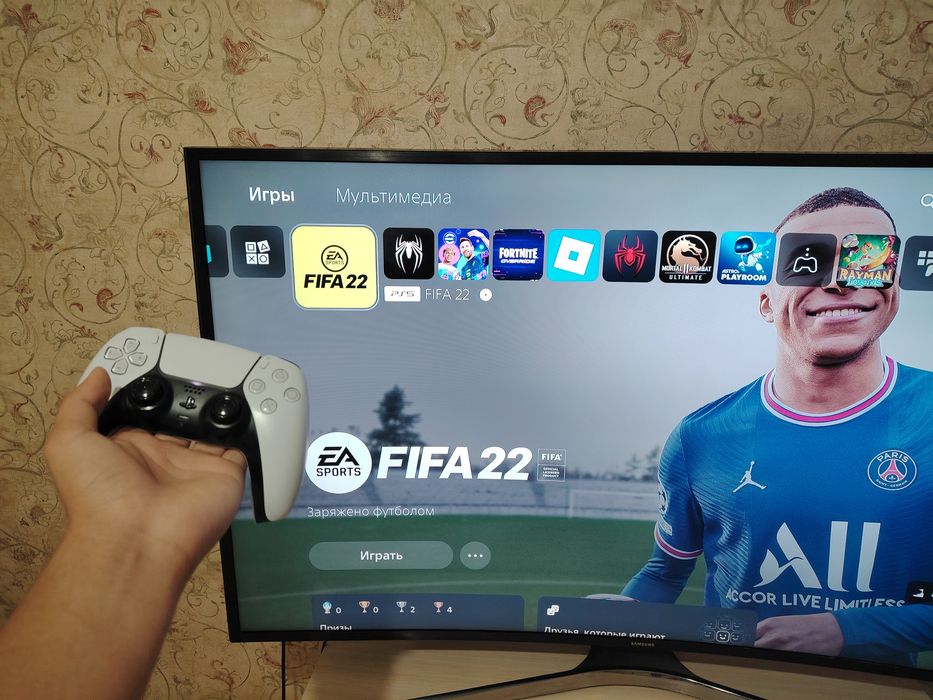 PlayStation 5 digital editon с дисководом