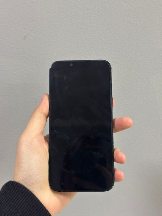 iPhone 13, продается