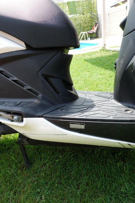 Scuter KYMCO Agility 49 CC, se poate conduce de la 16 ani