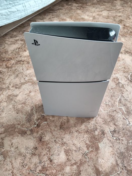 Продам Playstation 5