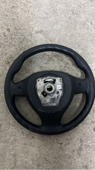 Руль от бмв продам в нормальном состоянии