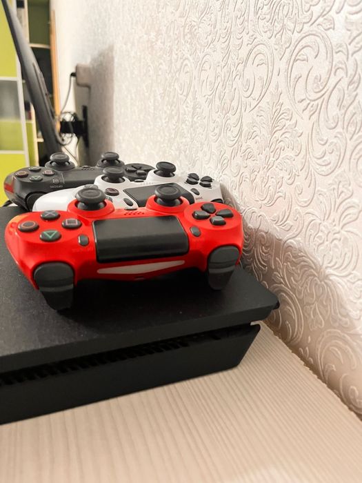 Ps4 2017 год 3 джостика