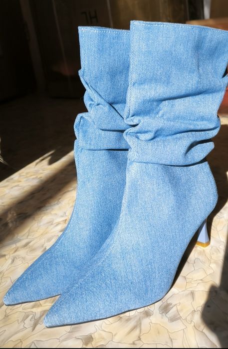 Продаю сапоги весенние