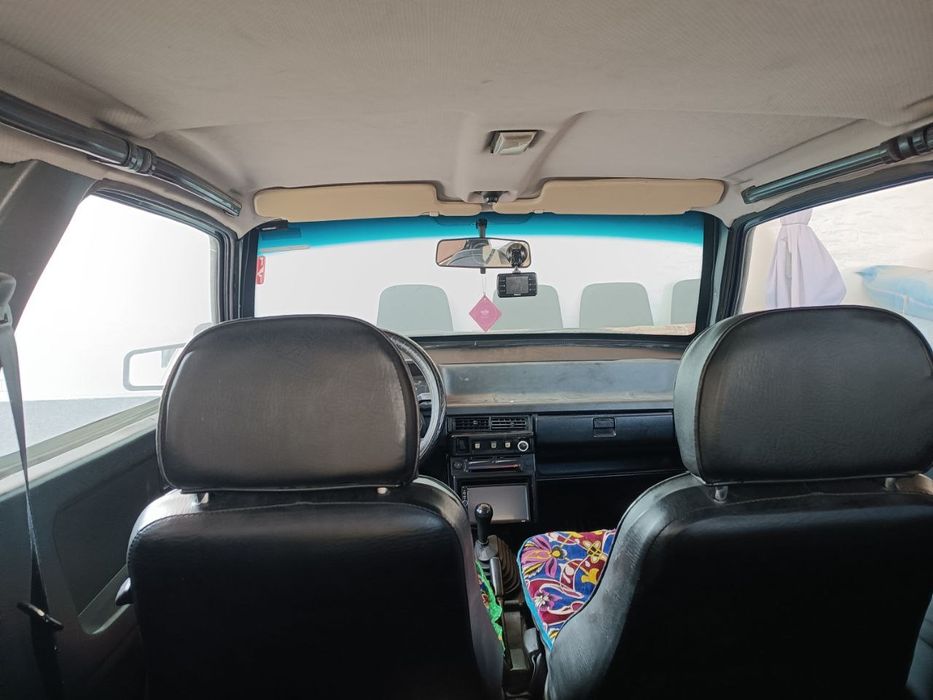 ваз Лада самара.