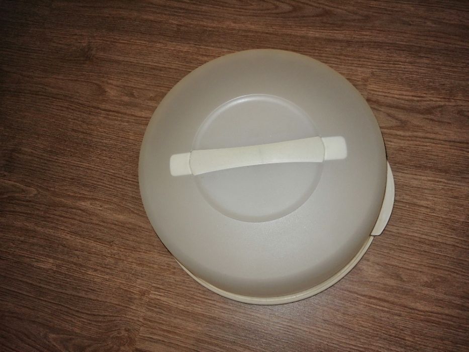 Suport rotund prajituri , desert