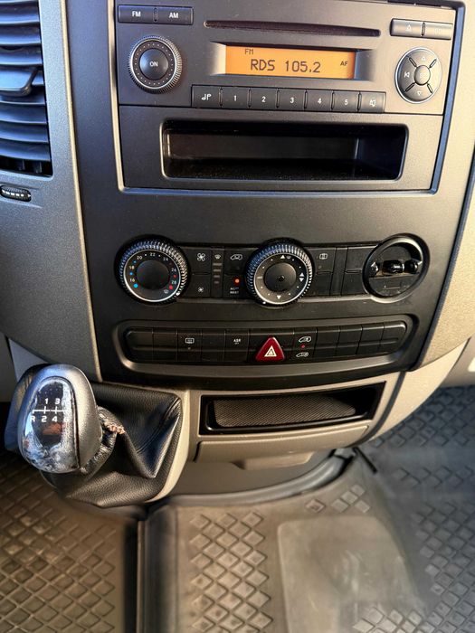Mercedes Benz Sprinter 211 CDI 2006 8+1