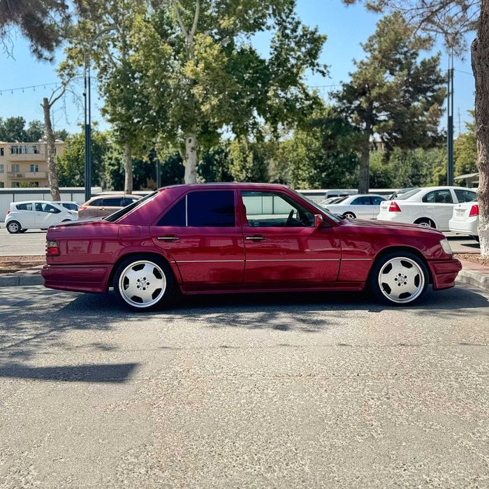 Продаётся Mercedes Benz W124