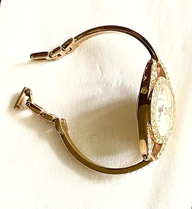 Часы женские браслет