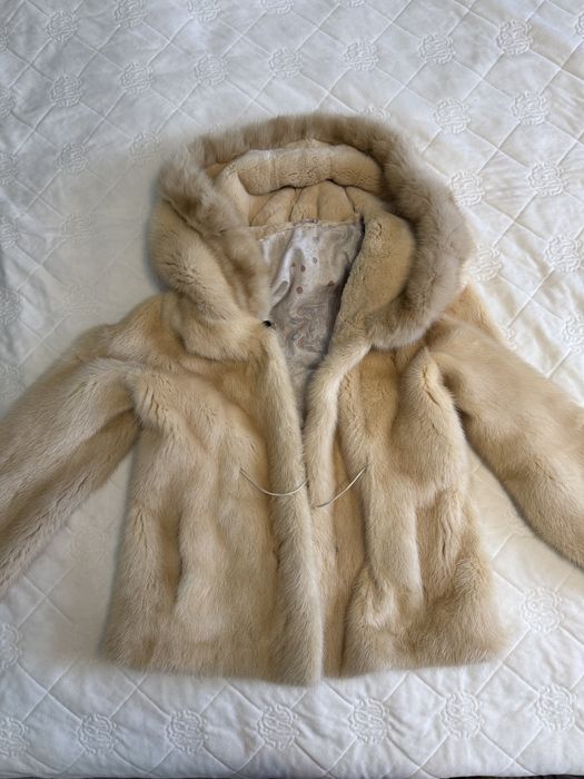 Продам норковую шубу б/у