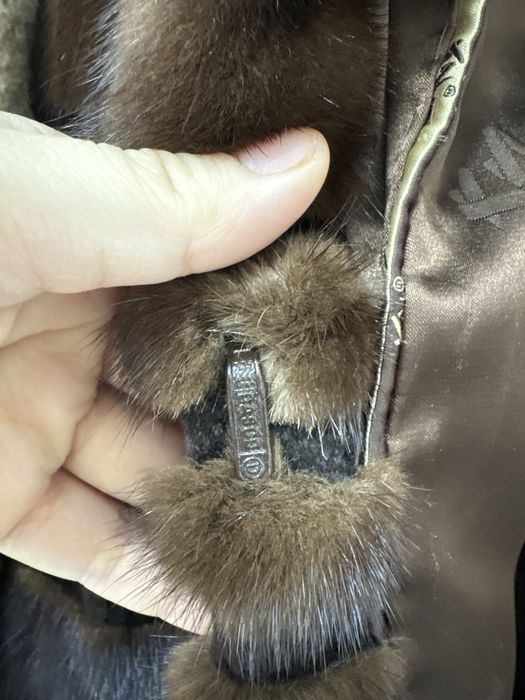 Продам норковую шубу